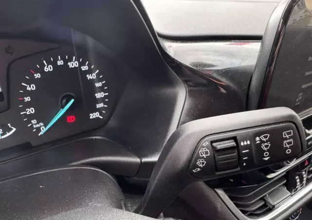 FORD Fiesta 1.1 Titanium