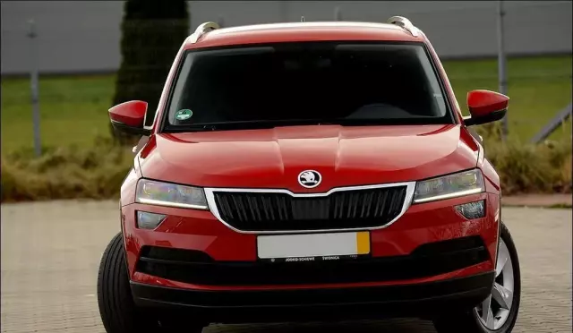 SKODA Karoq 