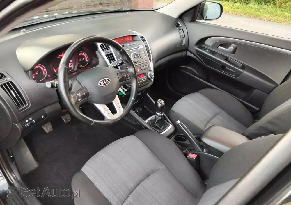 KIA Ceed 1.6 CVVT ISG Vision