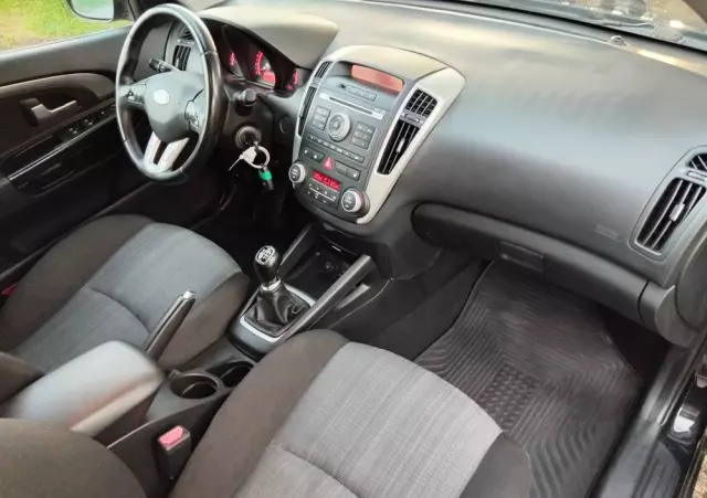 KIA Ceed 1.6 CVVT ISG Vision