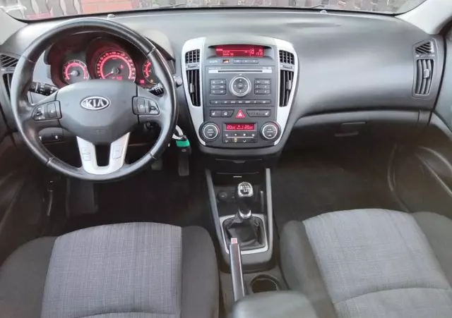 KIA Ceed 1.6 CVVT ISG Vision