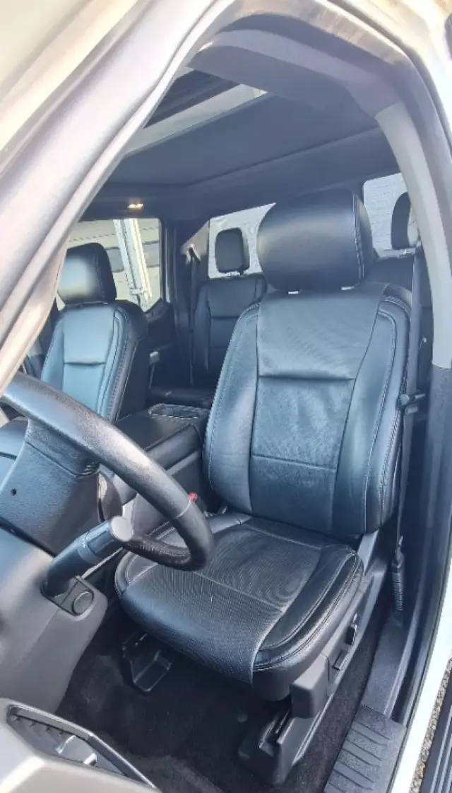 FORD F-Series F-100/F-150 