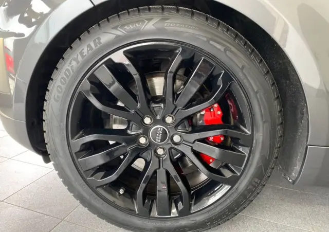 LAND ROVER Range Rover Sport S 3.0 TD V6 HSE Dynamic