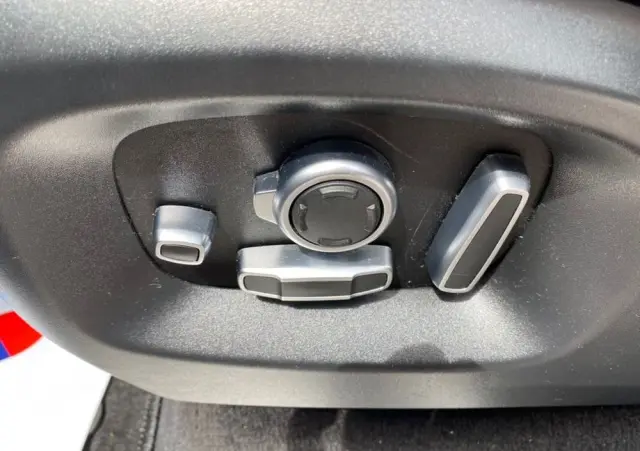 LAND ROVER Range Rover Sport S 3.0 TD V6 HSE Dynamic