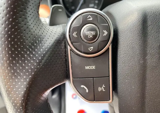 LAND ROVER Range Rover Sport S 3.0 TD V6 HSE Dynamic