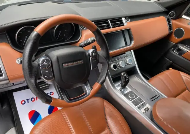 LAND ROVER Range Rover Sport S 3.0 TD V6 HSE Dynamic