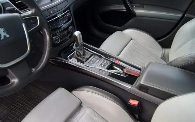 PEUGEOT 508 2.0 BlueHDi RXH S&S