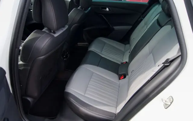 PEUGEOT 508 2.0 BlueHDi RXH S&S