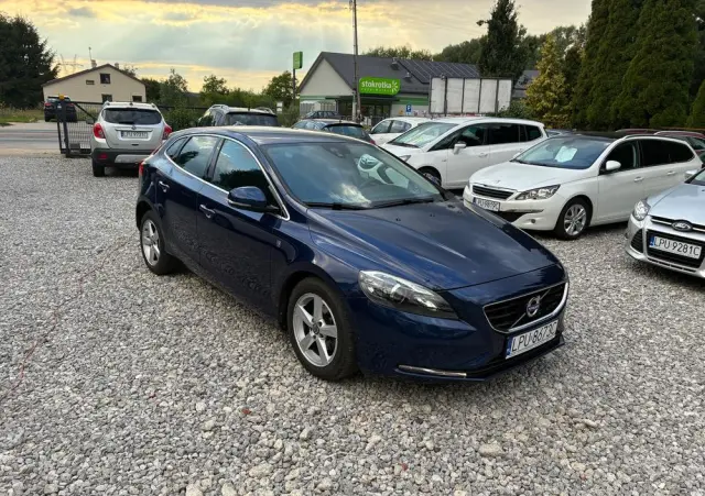 VOLVO V40 D2 Ocean Race