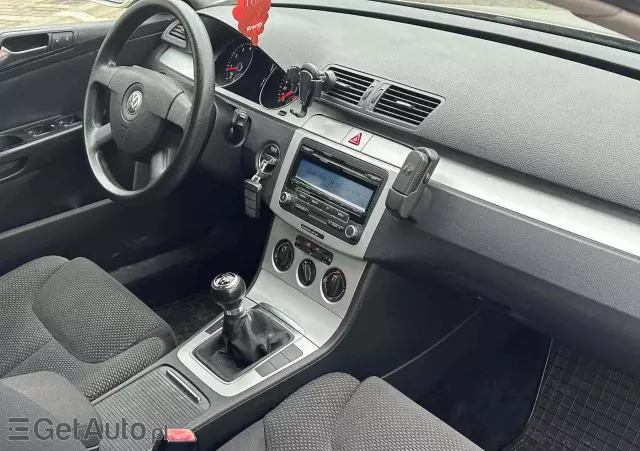 VOLKSWAGEN Passat 1.4 TSI Comfortline