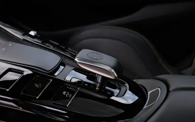 MERCEDES-BENZ AMG GT 63 S E 4-Matic+