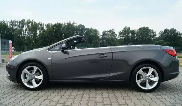 OPEL Cascada 
