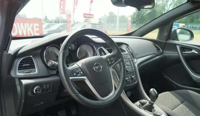 OPEL Cascada 
