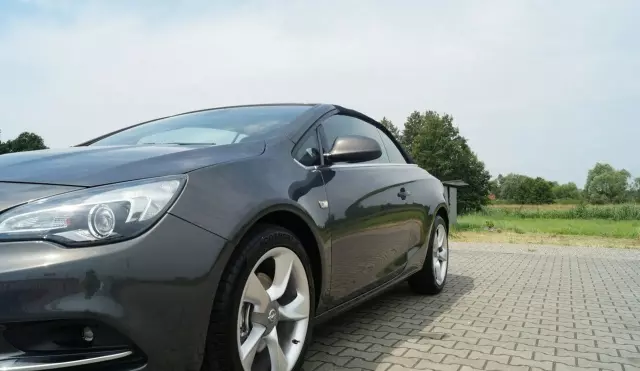 OPEL Cascada 