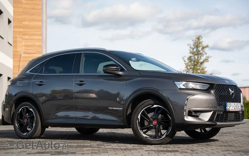 CITROËN DS7 Crossback PureTech 180 PERFORMANCE LINE