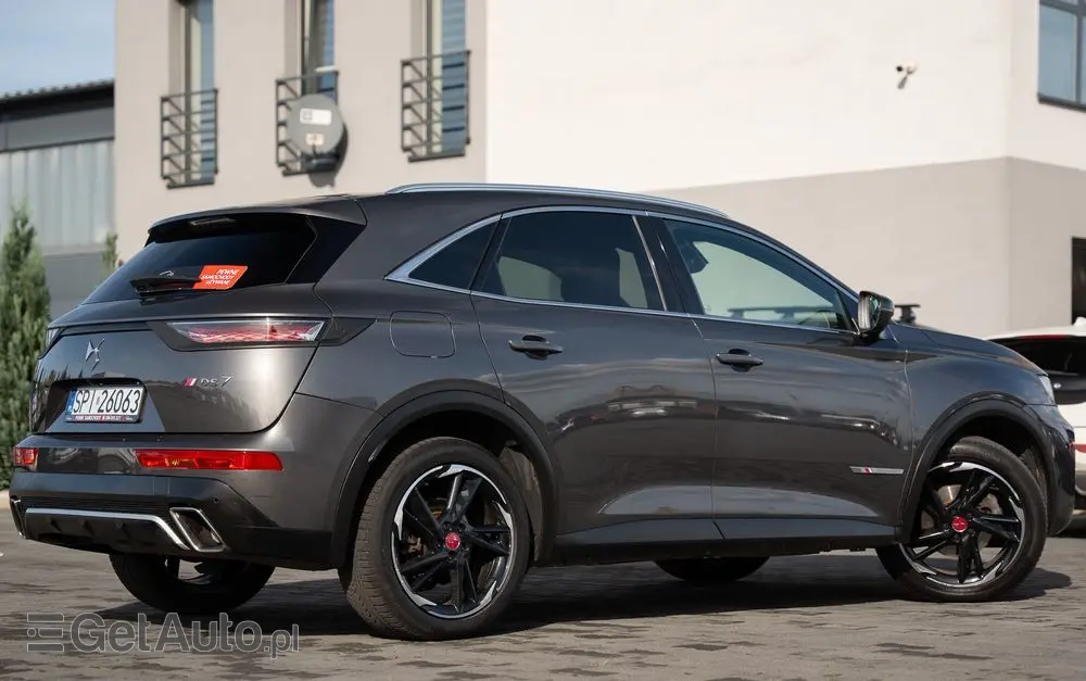 CITROËN DS7 Crossback PureTech 180 PERFORMANCE LINE