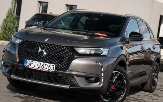 CITROËN DS7 Crossback PureTech 180 PERFORMANCE LINE