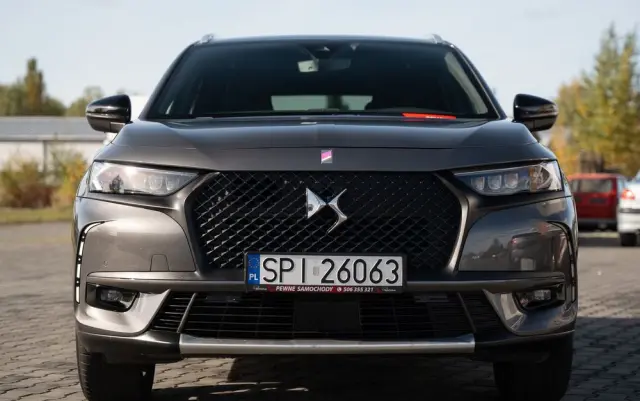 CITROËN DS7 Crossback PureTech 180 PERFORMANCE LINE