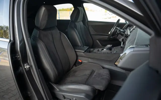 CITROËN DS7 Crossback PureTech 180 PERFORMANCE LINE