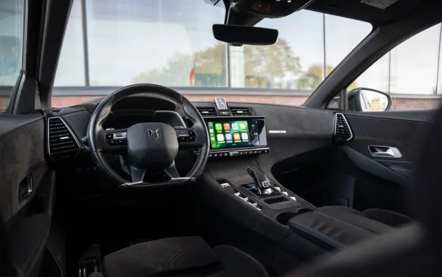 CITROËN DS7 Crossback PureTech 180 PERFORMANCE LINE