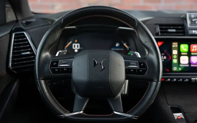 CITROËN DS7 Crossback PureTech 180 PERFORMANCE LINE