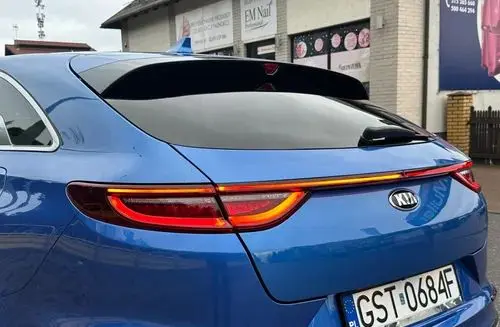 KIA Proceed 