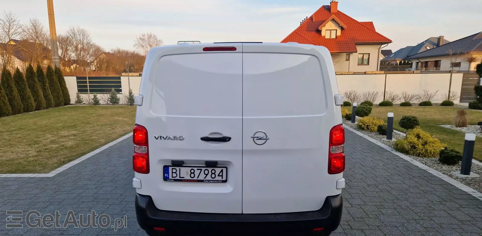 OPEL Vivaro 