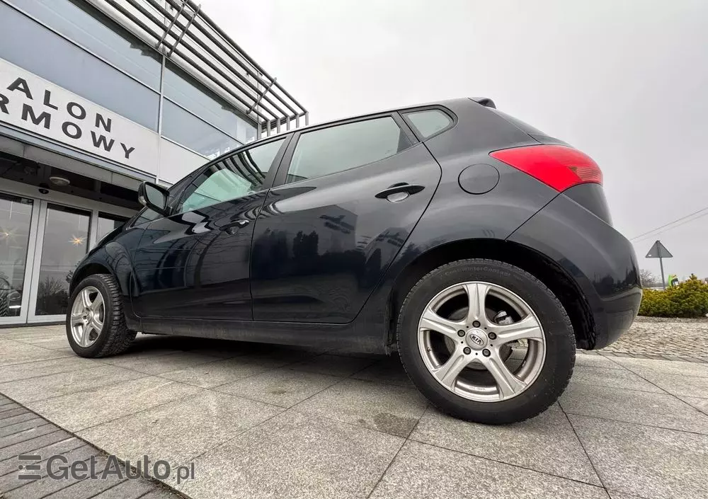 KIA Venga 1.6 CVVT Titanium Collection