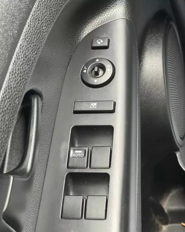 KIA Venga 1.6 CVVT Titanium Collection