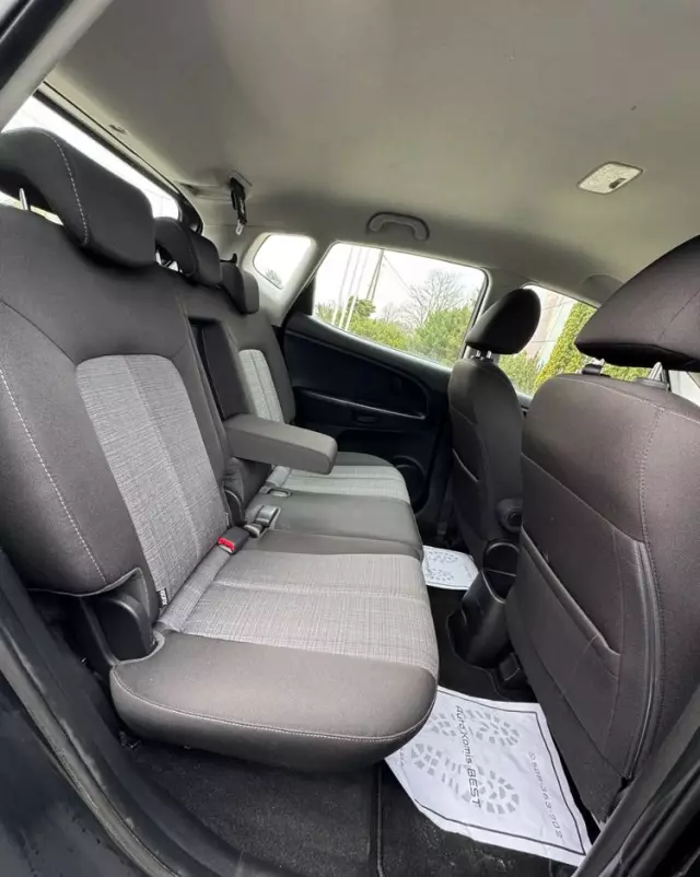 KIA Venga 1.6 CVVT Titanium Collection