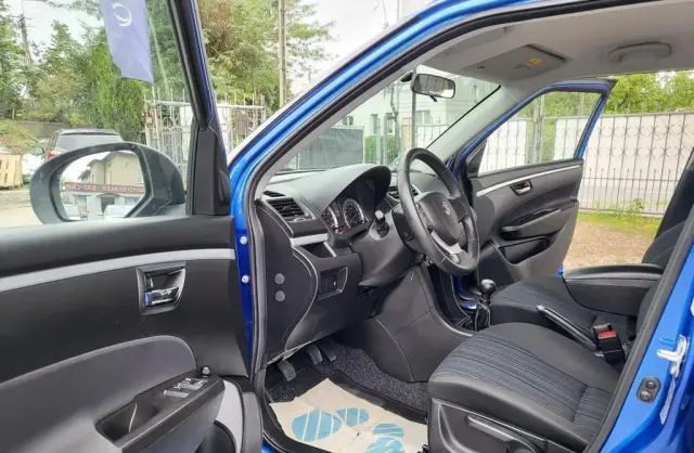 SUZUKI Swift 