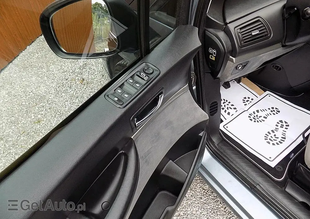 PEUGEOT 807 2.0 HDi Premium Euro5