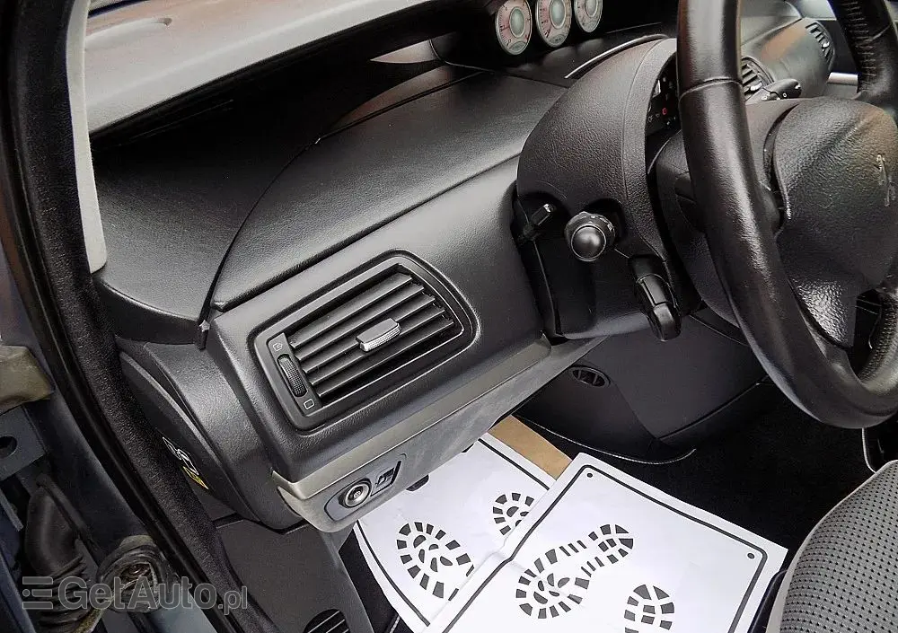 PEUGEOT 807 2.0 HDi Premium Euro5