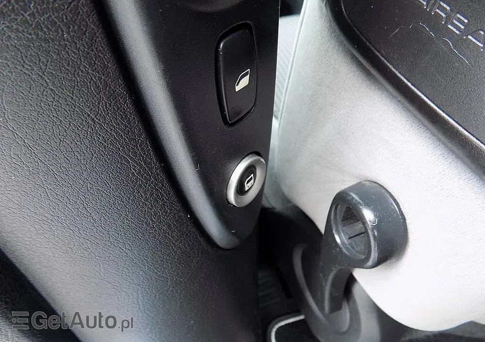 PEUGEOT 807 2.0 HDi Premium Euro5