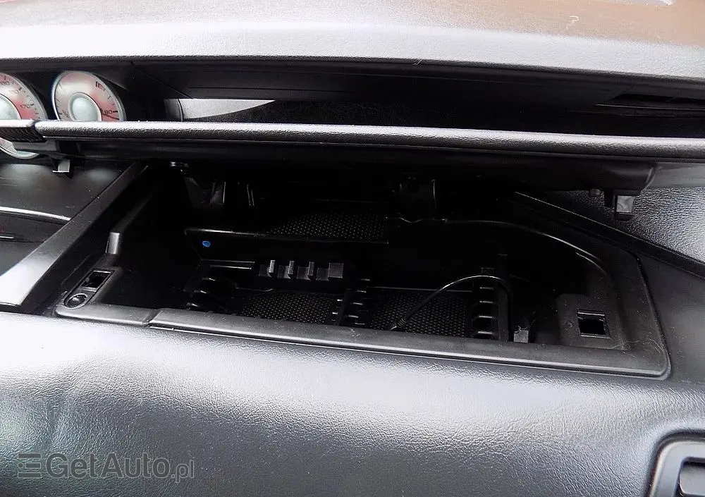 PEUGEOT 807 2.0 HDi Premium Euro5