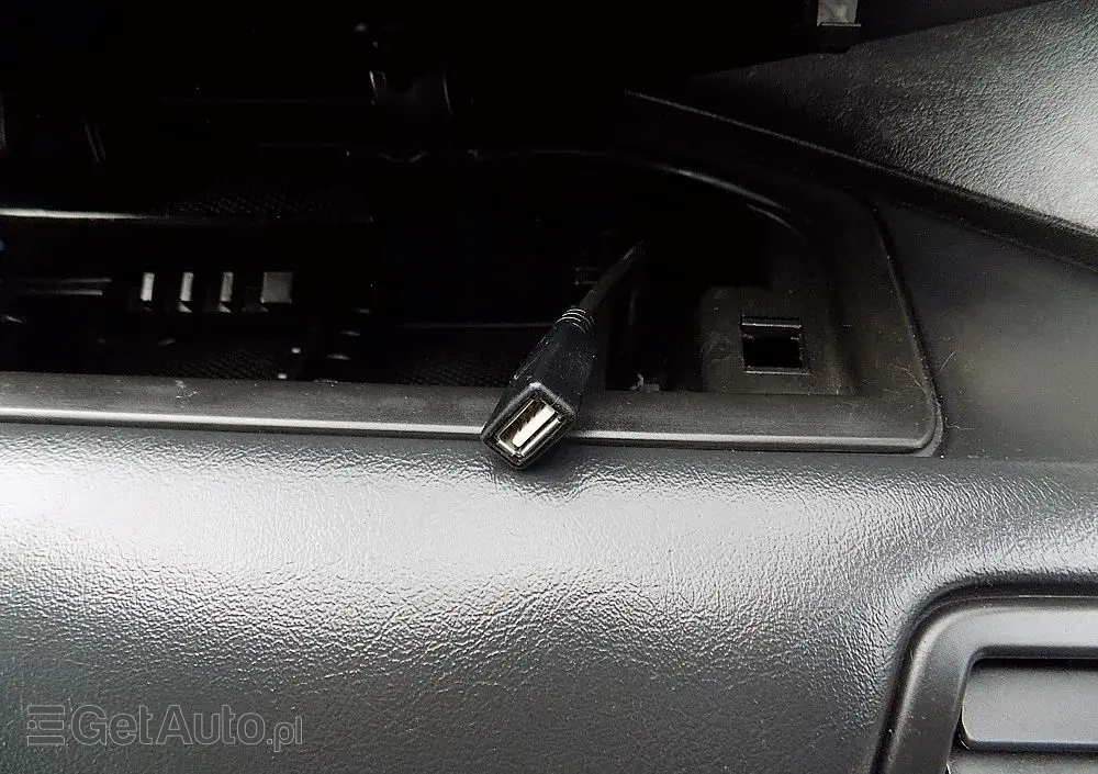 PEUGEOT 807 2.0 HDi Premium Euro5