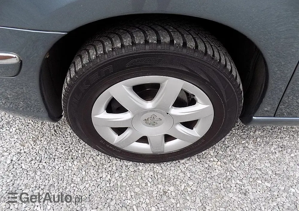 PEUGEOT 807 2.0 HDi Premium Euro5