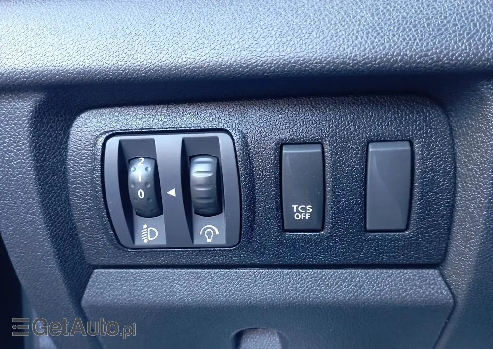 RENAULT Megane 1.2 16V TCe Bose EDC