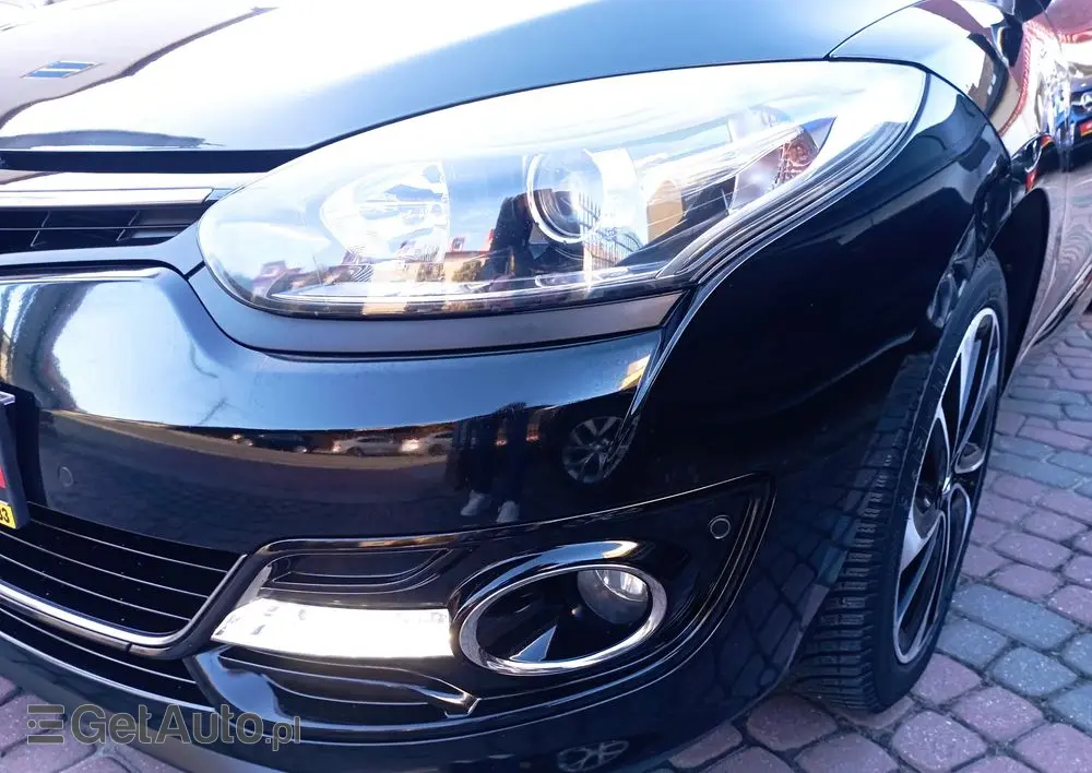 RENAULT Megane 1.2 16V TCe Bose EDC