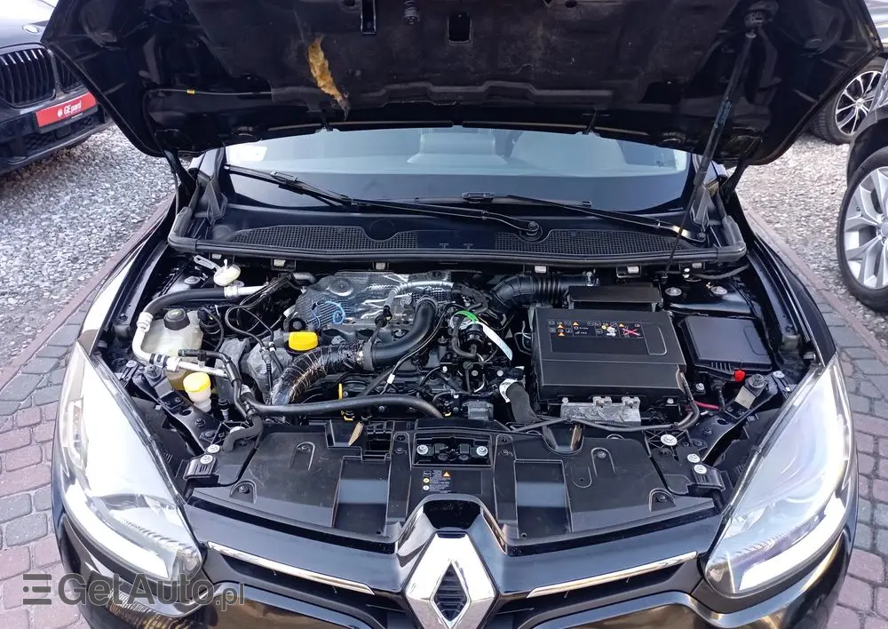 RENAULT Megane 1.2 16V TCe Bose EDC