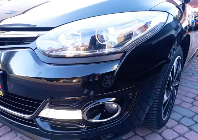RENAULT Megane 1.2 16V TCe Bose EDC