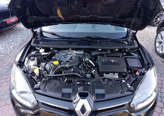 RENAULT Megane 1.2 16V TCe Bose EDC