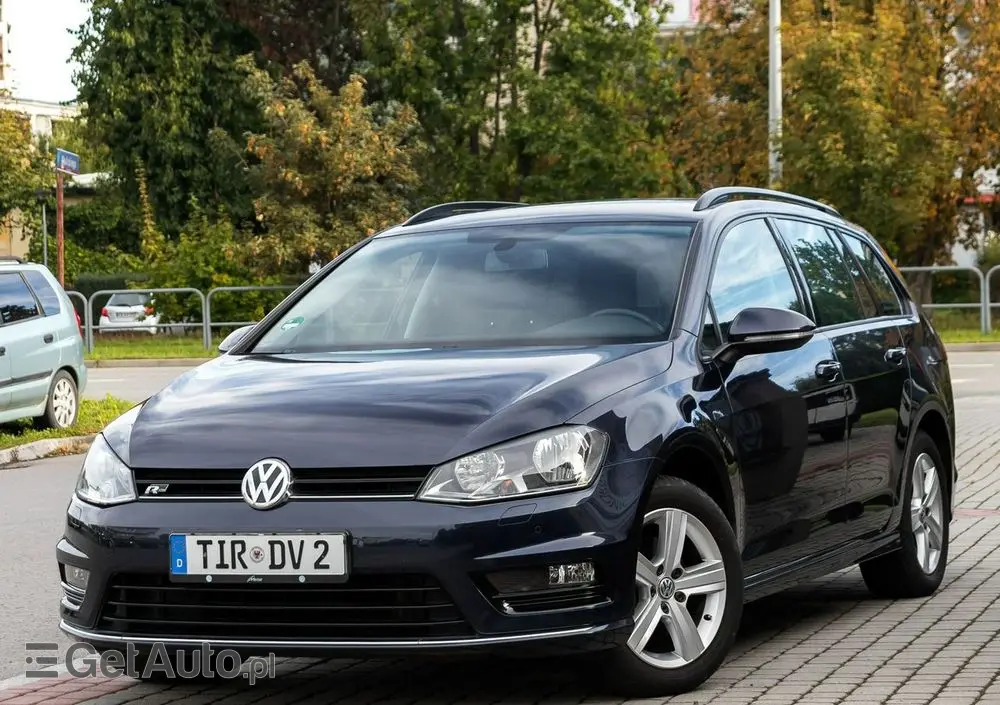 VOLKSWAGEN Golf Variant 1.4 TSI BlueMotion Technology Cup