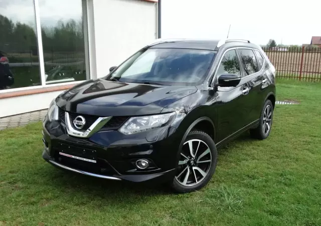 NISSAN X-Trail 