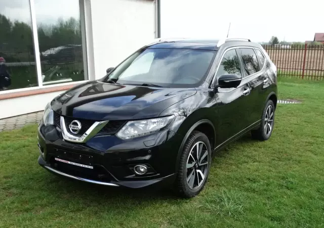 NISSAN X-Trail 