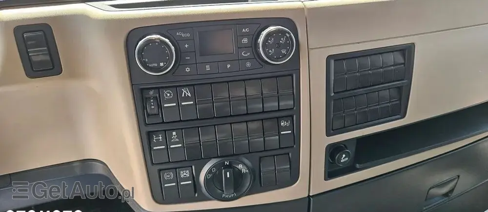 MAN TGX 18.470 XLX / LOW DECK / RETARDER / KSENON 