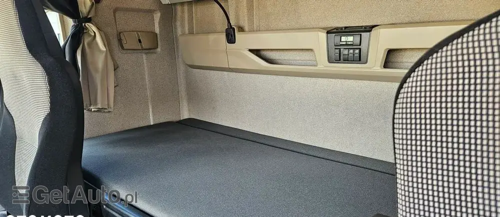 MAN TGX 18.470 XLX / LOW DECK / RETARDER / KSENON 