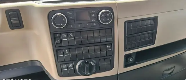 MAN TGX 18.470 XLX / LOW DECK / RETARDER / KSENON 