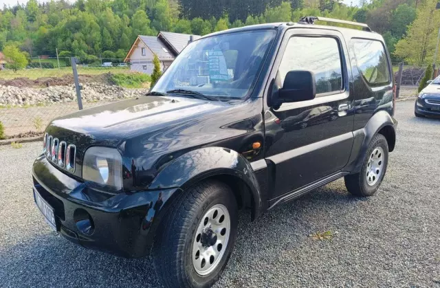 SUZUKI Jimny 