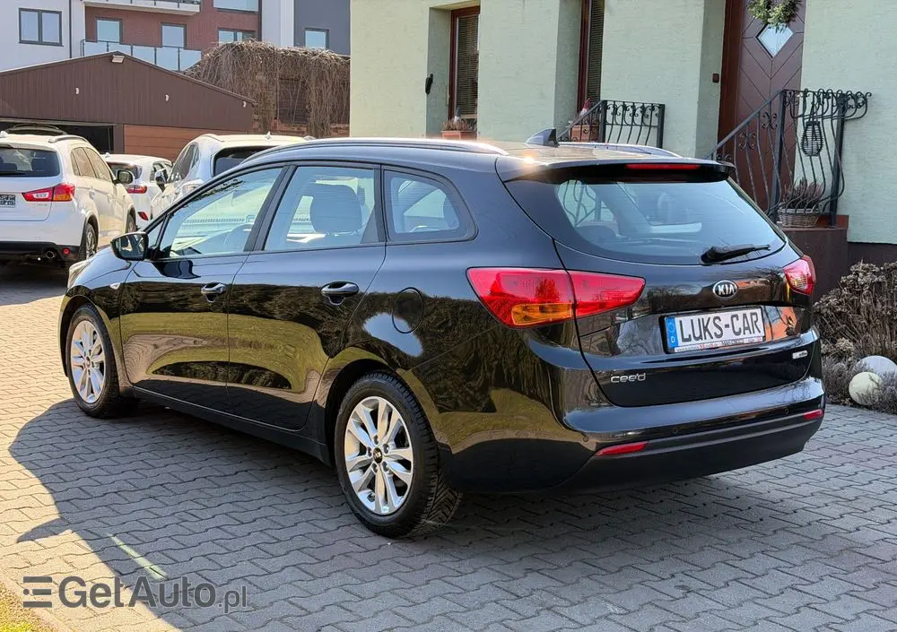 KIA Ceed 1.6 GDI ISG Platinum Edition